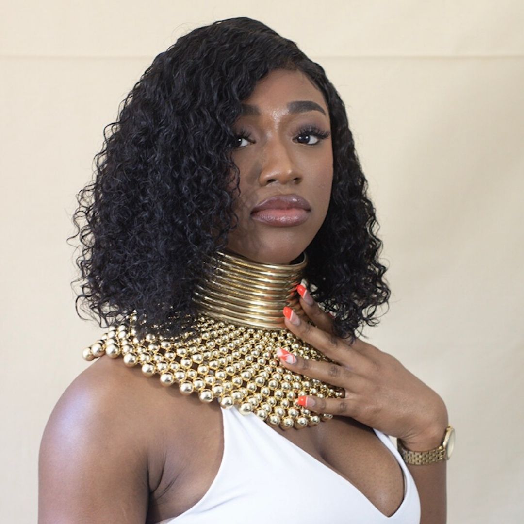 DEEP WAVE (3) BUNDLES + FRONTAL DEAL